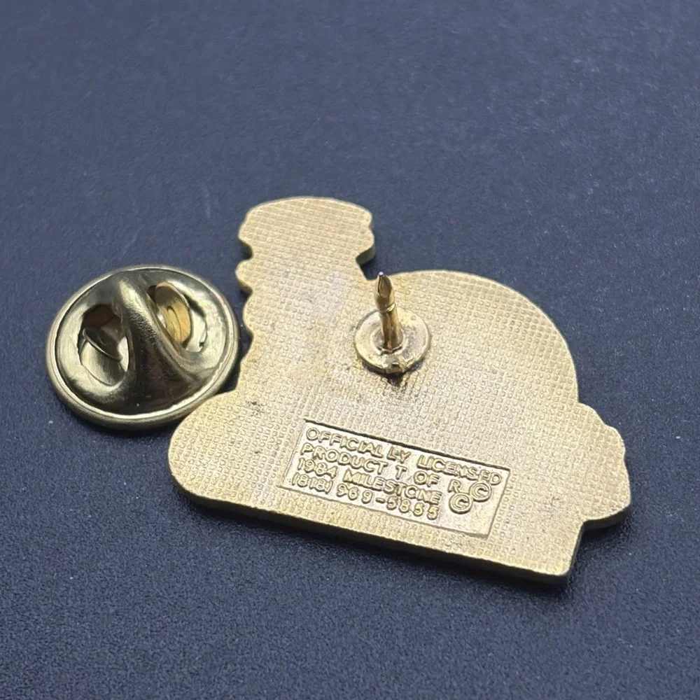 1990 Rose Parade World Tour Torrance Lapel Hat Pin